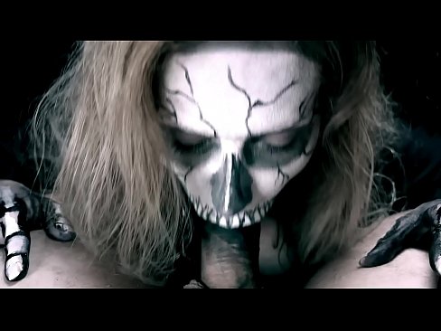 ❤️ Demon girl zuigt pik met haar zwarte mond en slikt sperma. ️❌ Fucking video at porn nl.yh9n.top ❌️ ❌️❤
