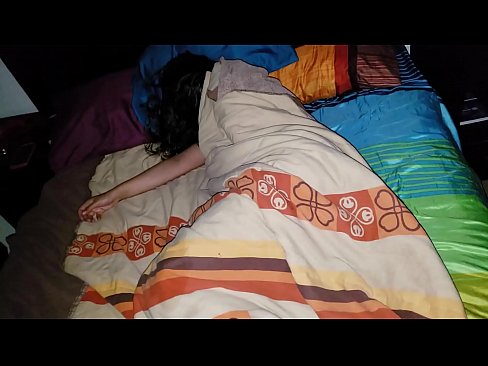 ❤️ Stiefzoon die zijn jonge stiefmoeder berispt terwijl ze slaapt. ️❌ Fucking video at porn nl.yh9n.top ❌️ ❌️❤